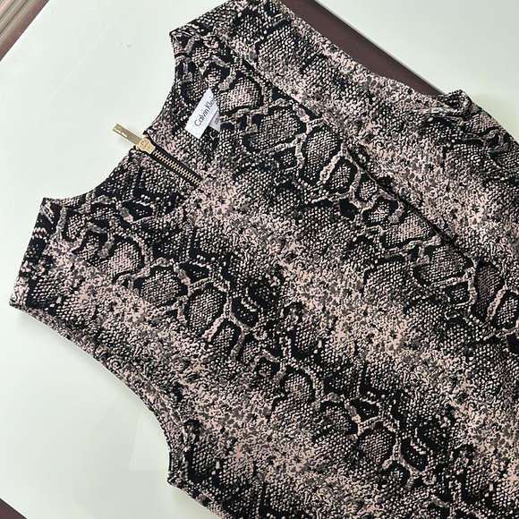 Animal Print Calvin Klein Dress - Picture 3 of 8